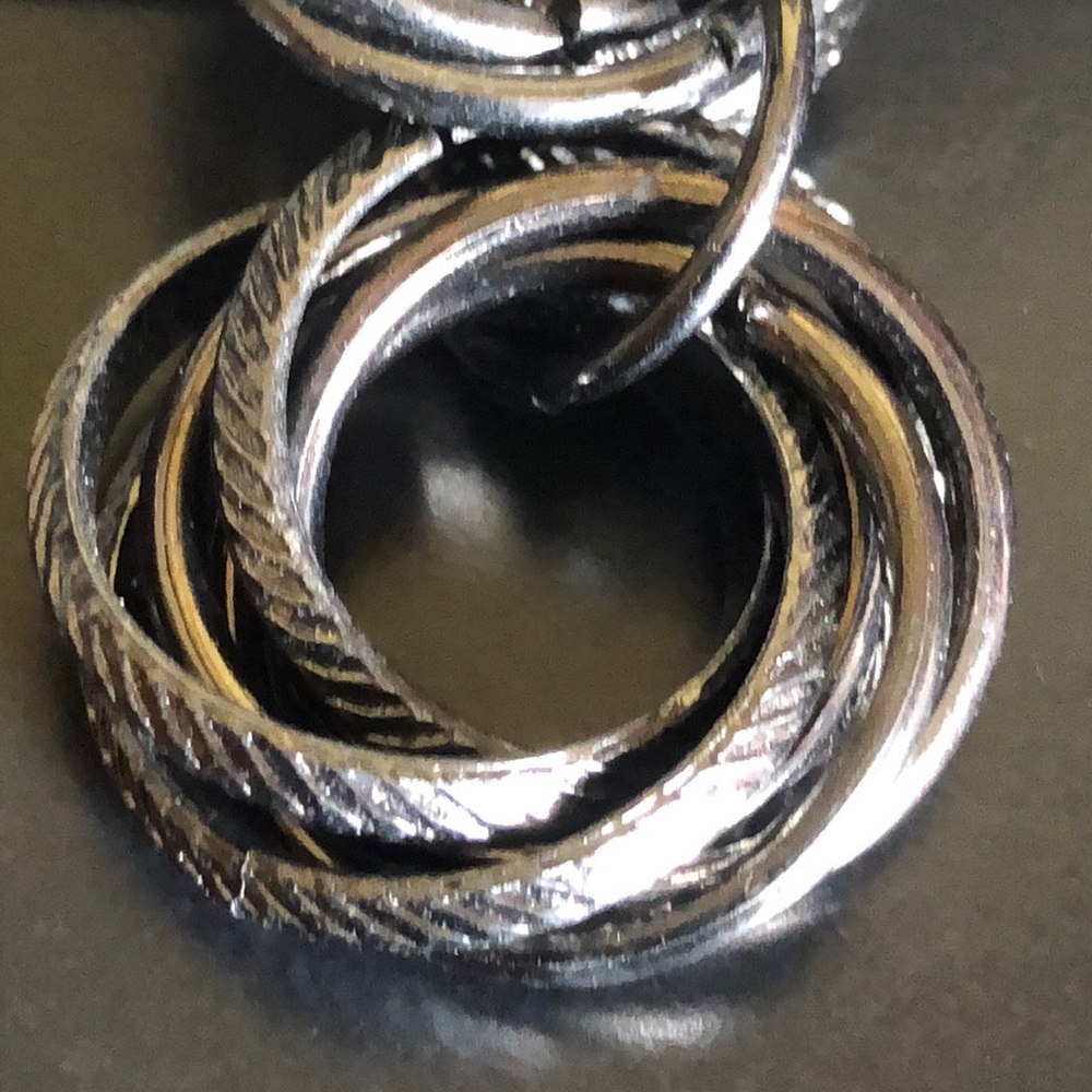 Unique Multi Round Rings Earrings - Picture 5 of 7